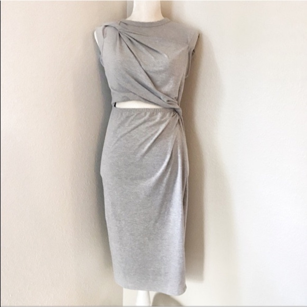 NWOT Vici Gray Cutout Dress 💙